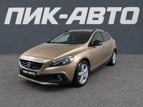 Volvo V40 2014, фото 1