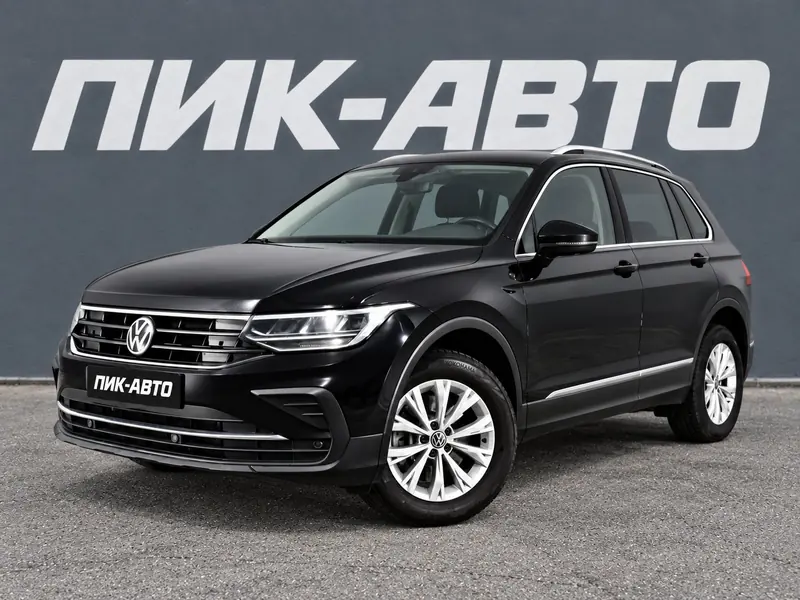 Volkswagen Tiguan 2022 — с пробегом, внедорожник, черный, фото 1