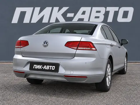 Volkswagen Passat 2018, фото 3