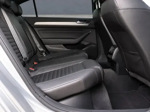 Volkswagen Passat 2018, фото 7