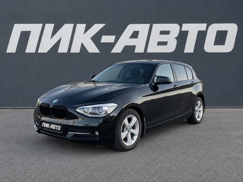 BMW 1 серии 2014 — с пробегом, хэтчбек, черный, фото 1