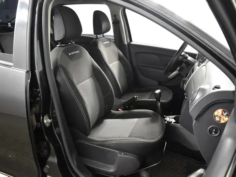 Renault Logan 2021, фото 7