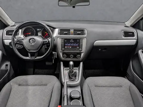 Volkswagen Jetta 2018, фото 6