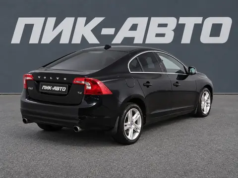 Volvo S60 2016, фото 3