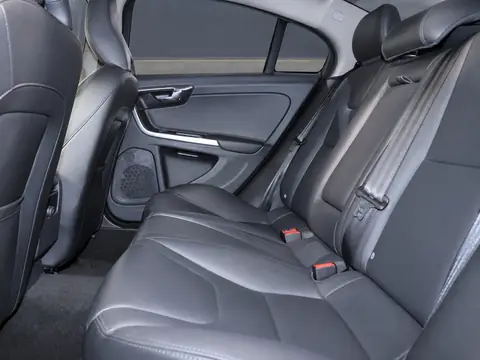 Volvo S60 2016, фото 7