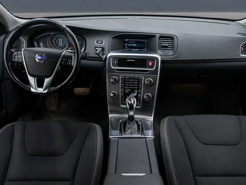 Volvo S60 2016, фото 6