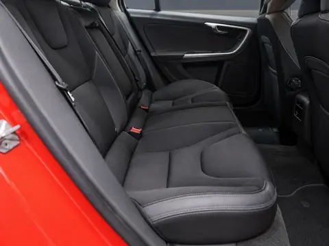 Volvo S60 2016, фото 7