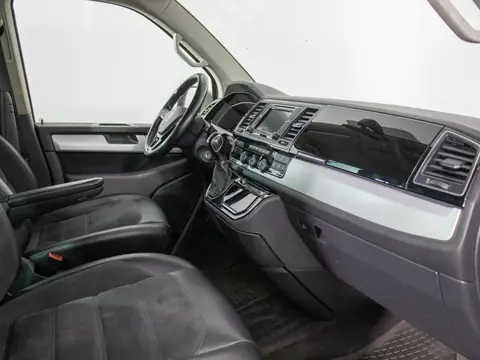 Volkswagen Multivan 2018, фото 5
