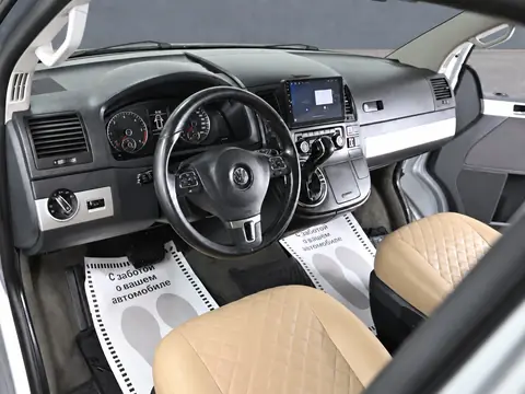 Volkswagen Multivan 2013, фото 5