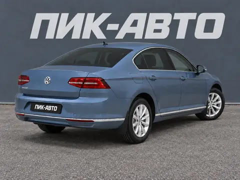 Volkswagen Passat 2018, фото 4