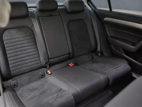 Volkswagen Passat 2018, фото 6