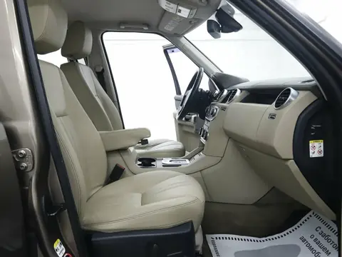 Land Rover Discovery 2013, фото 8