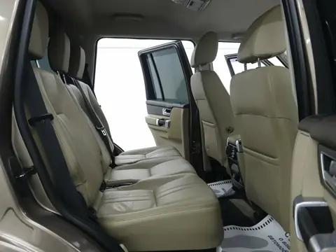 Land Rover Discovery 2013, фото 9