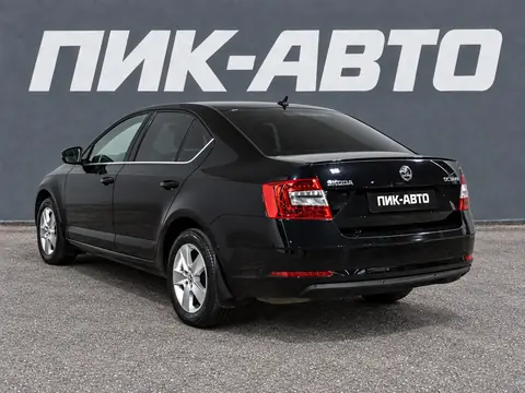Skoda Octavia 2021, фото 4