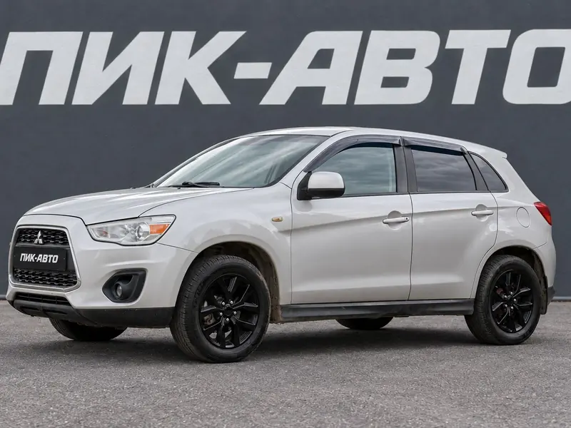 Mitsubishi ASX 2015 — с пробегом, внедорожник, белый, фото 1