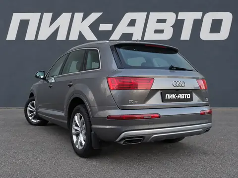 Audi Q7 2018, фото 3