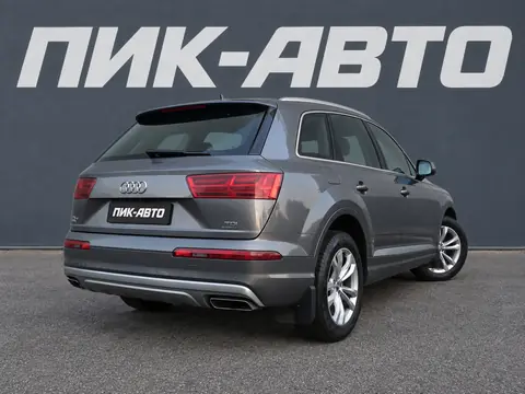 Audi Q7 2018, фото 4