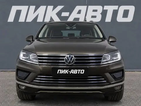 Volkswagen Touareg 2015, фото 2
