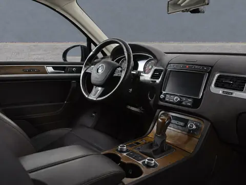 Volkswagen Touareg 2015, фото 6