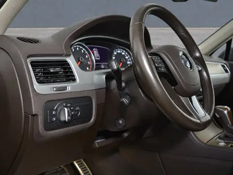 Volkswagen Touareg 2015, фото 7