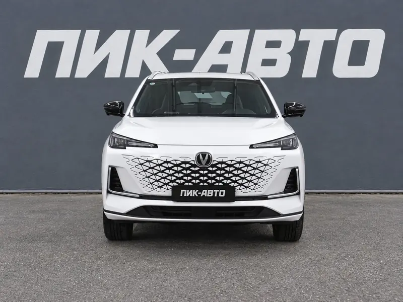 Changan CS55 Plus 2024 — с пробегом, внедорожник, белый, фото 1