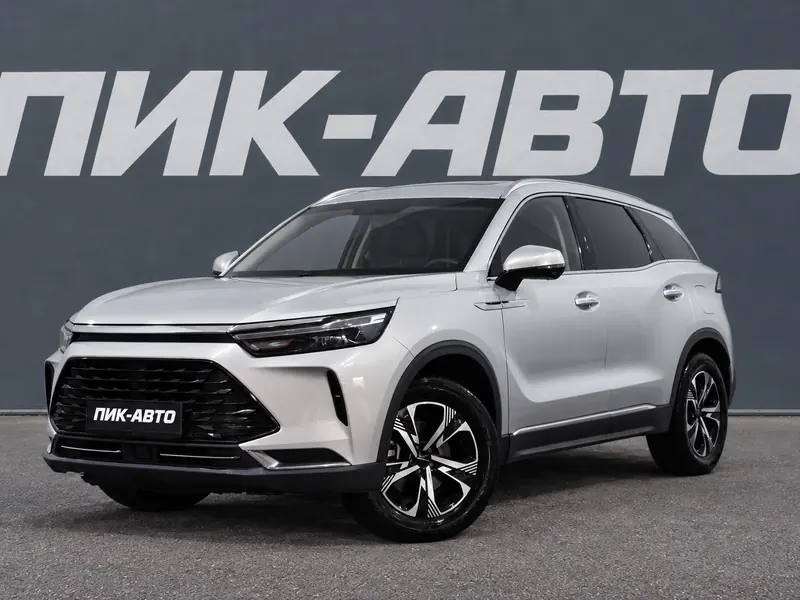 BAIC X7 2024 — с пробегом, внедорожник, белый, фото 1