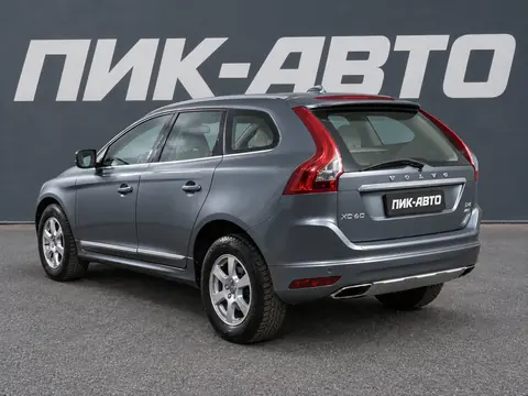 Volvo XC60 2016, фото 4