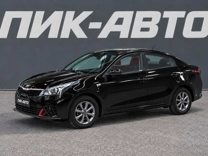 Kia Rio 2022 — с пробегом, седан, черный, фото 1