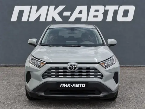 Toyota RAV4 2021, фото 2