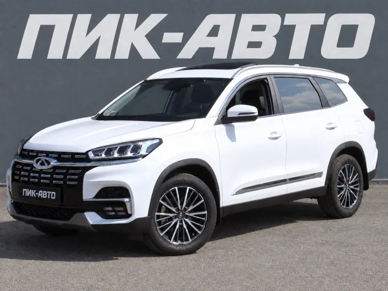 Chery Tiggo 8 2023 — с пробегом, внедорожник, белый, фото 1