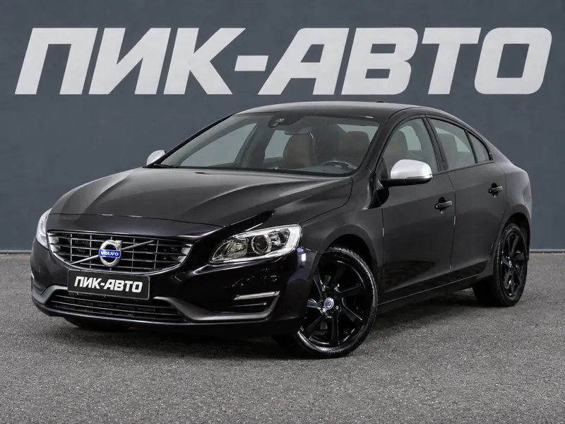 Volvo S60 2016 — с пробегом, седан, черный, фото 1