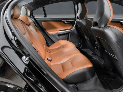 Volvo S60 2016, фото 7