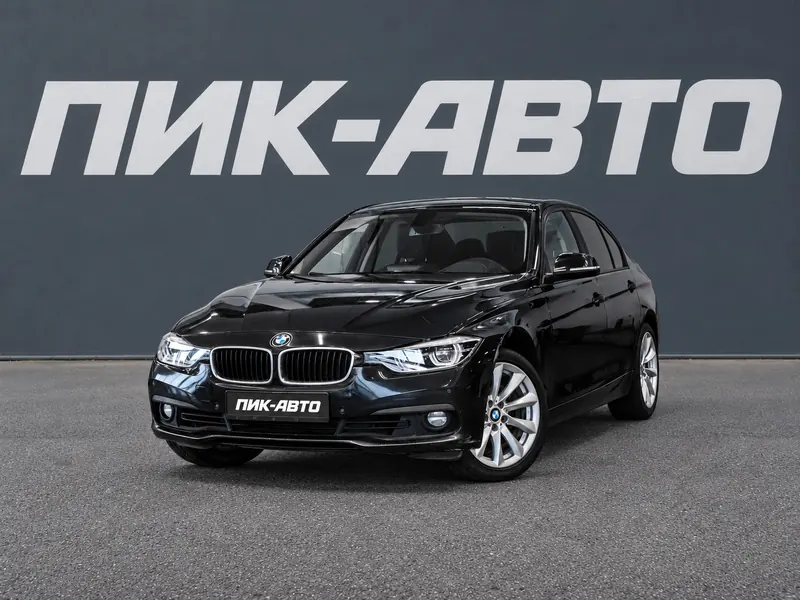 BMW 3 серии 2018 — с пробегом, седан, черный, фото 1