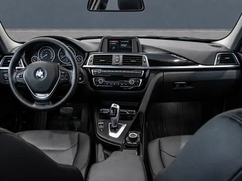 BMW 3 серии 2018, фото 5