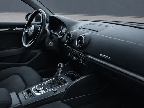 Audi A3 2018, фото 4
