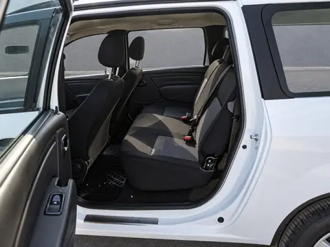 LADA Largus 2025, фото 6