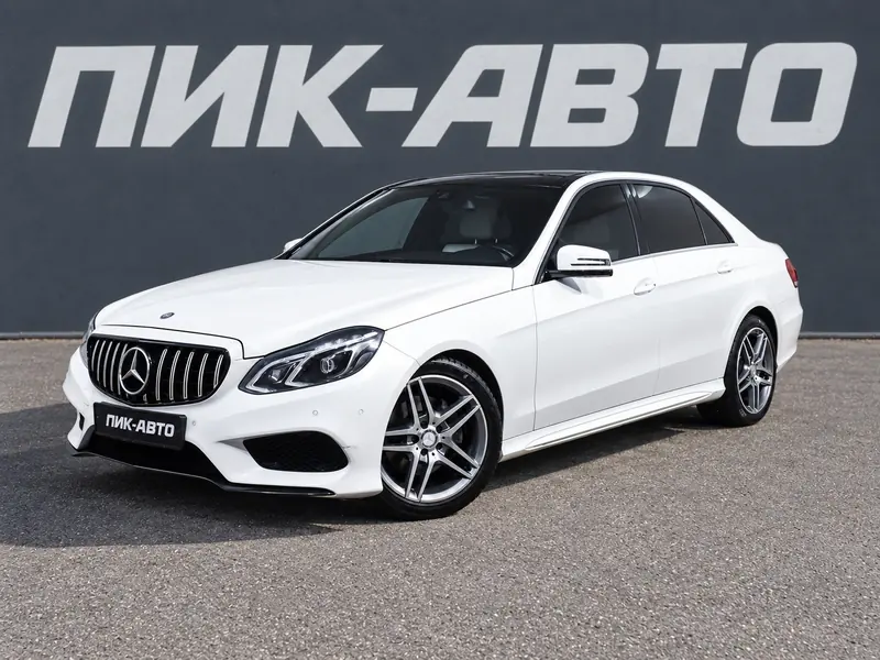 Mercedes-Benz E-Класс 2015 — с пробегом, седан, белый, фото 1