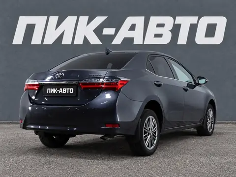 Toyota Corolla 2018, фото 3