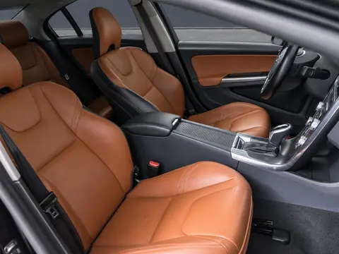 Volvo S60 2014, фото 7