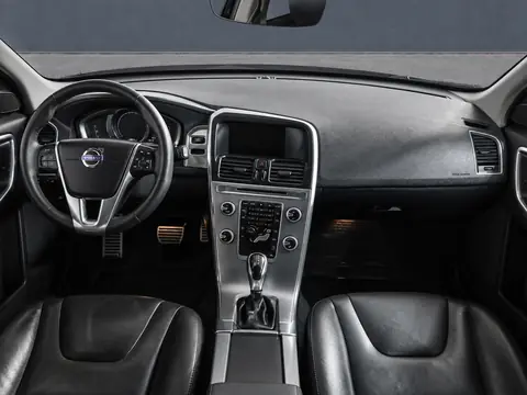 Volvo XC60 2016, фото 5
