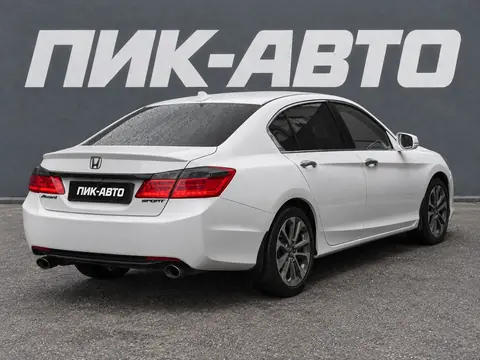 Honda Accord 2014, фото 3