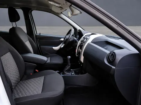 LADA Largus 2025, фото 5