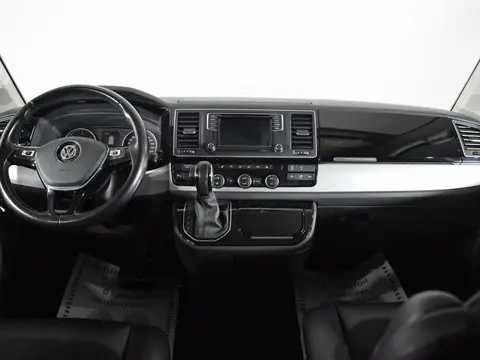 Volkswagen Multivan 2017, фото 6