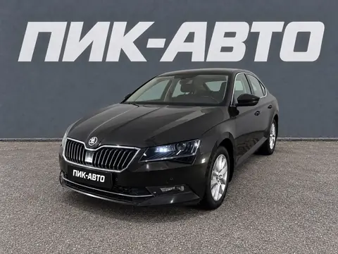 Skoda Superb 2018, фото 1