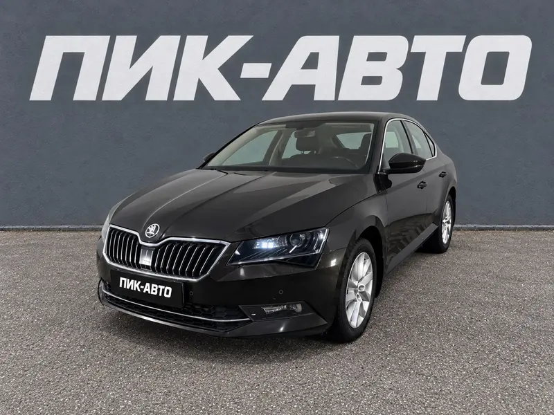 Skoda Superb 2018 — с пробегом, лифтбек, черный, фото 1