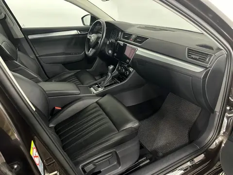 Skoda Superb 2018, фото 5