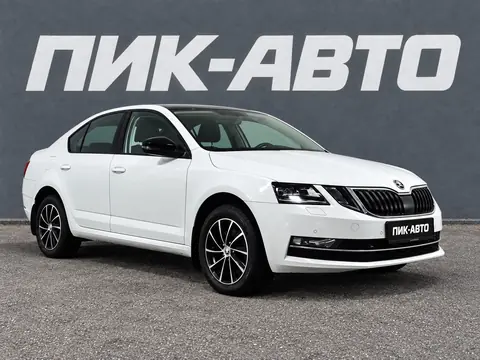 Skoda Octavia 2019, фото 2