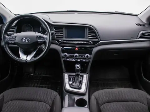 Hyundai Elantra 2021, фото 6