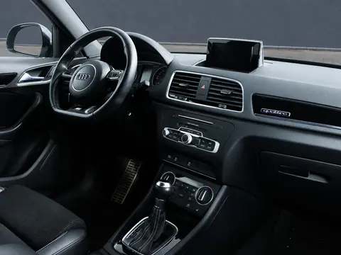 Audi Q3 2017, фото 5