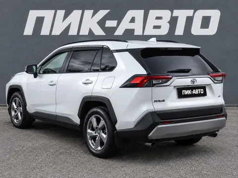 Toyota RAV4 2021, фото 3